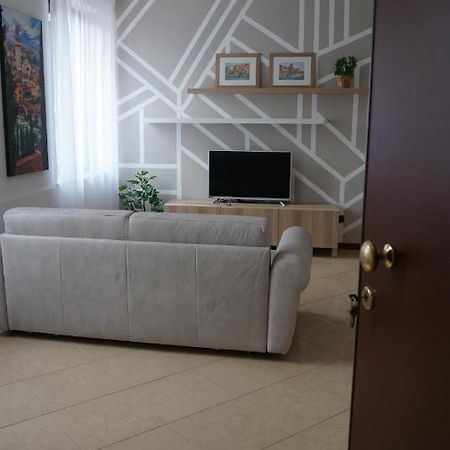 Appartamento A Verona E Parcheggio Nella Proprieta Exteriér fotografie